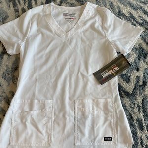 NWT Greys anatomy scrub top SM